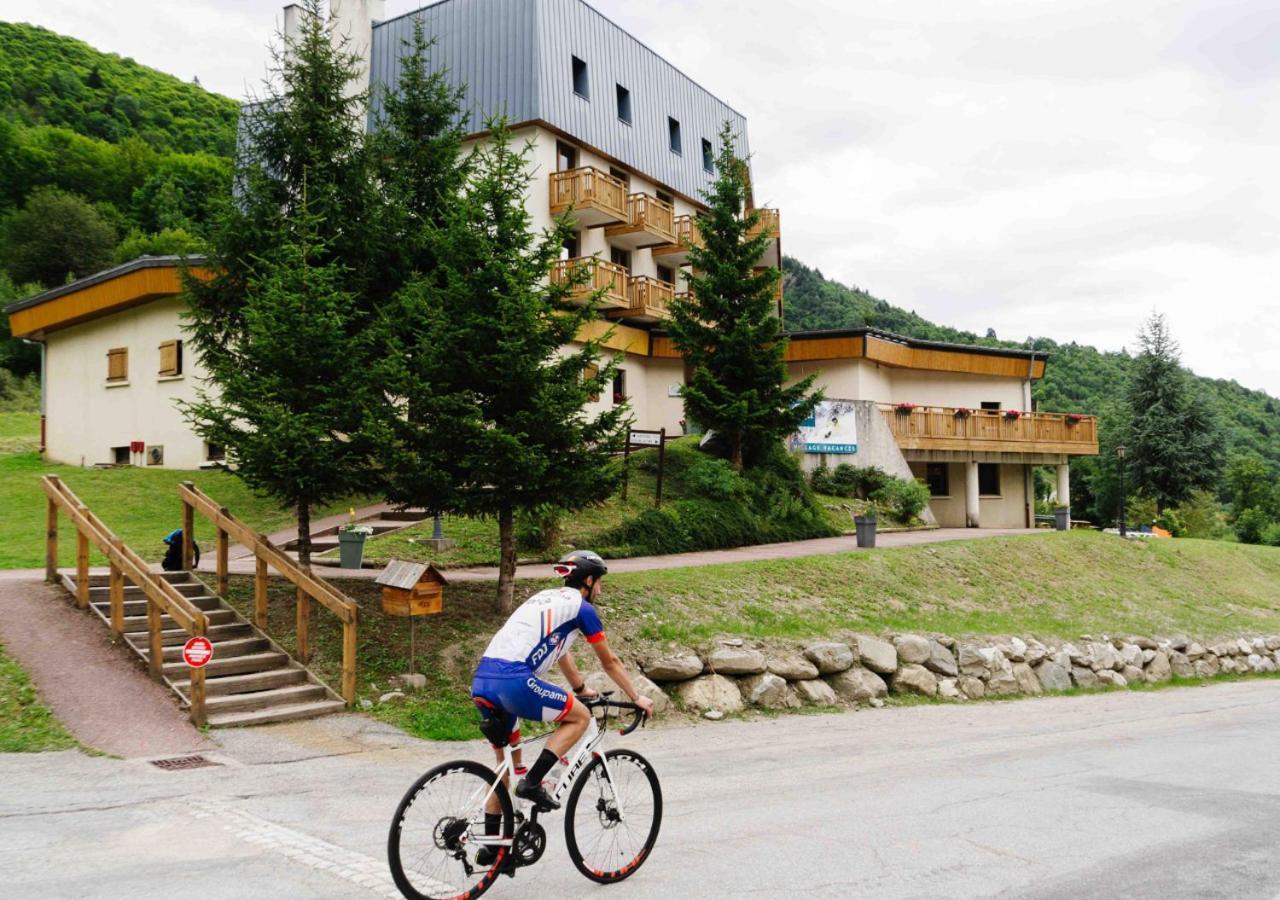 Village Vacances Atc Routes Du Monde Saint-François-Longchamp Exterior photo