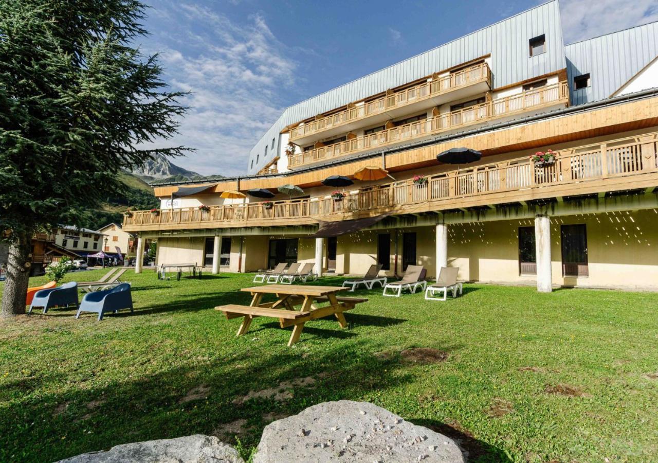 Village Vacances Atc Routes Du Monde Saint-François-Longchamp Exterior photo